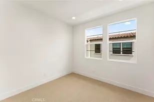 107 Sorrel Ct, Burbank, CA 91506 - Photo 23