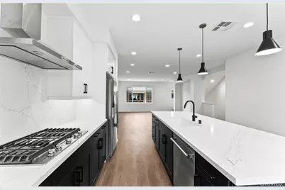 107 Sorrel Court, Burbank, CA 91506 - Photo 11