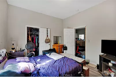 1076 W 5th St, San Bernardino, CA 92411 - Photo 21