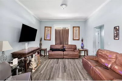 1076 W 5th St, San Bernardino, CA 92411 - Photo 17