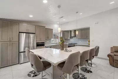 2414 Etiwanda Avenue, San Bernardino, CA 92410 - Photo 9