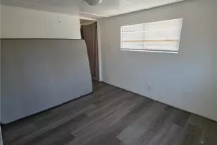 13892 Pioneer Rd Spc 9, Apple Valley, CA 92307 - Photo 17