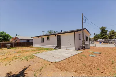 21225 Victorian, Wildomar, CA 92595 - Photo 7