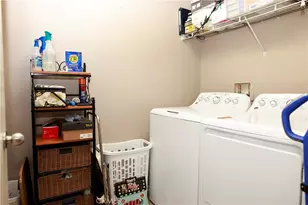 8090 Cornwall Ct, Rancho Cucamonga, CA 91739 - Photo 21