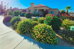 42995 Park, Palm Desert, CA 92260 - Photo 1