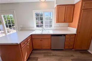 648 Brentwood, Upland, CA 91786 - Photo 7