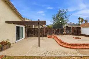 6272 Candlelight Dr, Jurupa Valley, CA 92509 - Photo 31