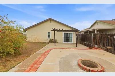 6272 Candle Light Drive, Jurupa, CA 92509 - Photo 25