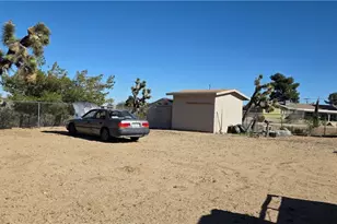 7115 Rubidoux, Yucca Valley, CA 92284 - Photo 37