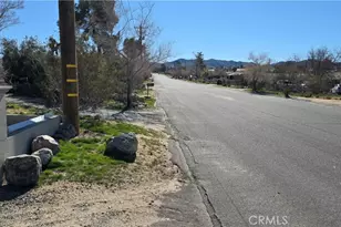 7115 Rubidoux, Yucca Valley, CA 92284 - Photo 5