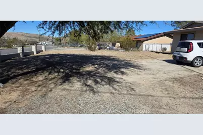 7115 Rubidoux, Yucca Valley, CA 92284 - Photo 7