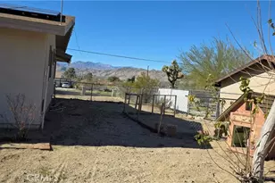 7115 Rubidoux, Yucca Valley, CA 92284 - Photo 35