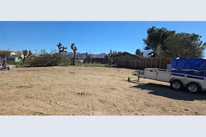 7115 Rubidoux, Yucca Valley, CA 92284 - Photo 25