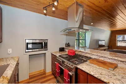 677 Yukon, Green Valley Lake, CA 92341 - Photo 9