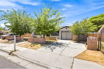 12591 Daisy, Boron, CA 93516 - Photo 3