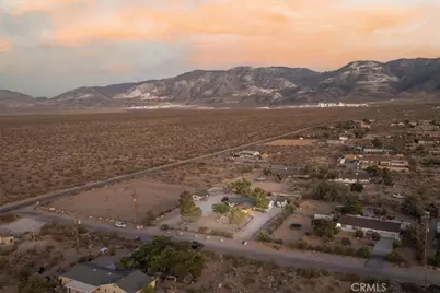 32865 Topaz, Lucerne Valley, CA 92356 - Photo 11