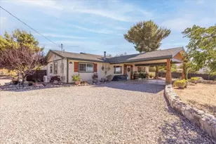 32865 Topaz, Lucerne Valley, CA 92356 - Photo 15