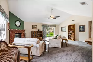 30904 Long Point Dr, Canyon Lake, CA 92587 - Photo 13