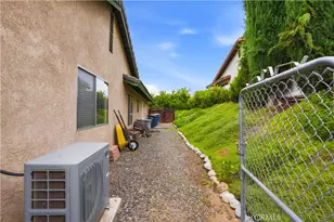 30904 Long Point Dr, Canyon Lake, CA 92587 - Photo 35