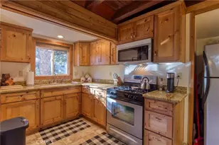 771 Tulip Dr, Green Valley Lake, CA 92341 - Photo 25
