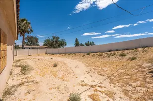 16277 Puesta Del Sol, Victorville, CA 92394 - Photo 21