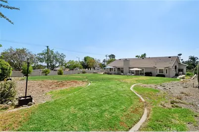 8288 Hillside Road, Rancho Cucamonga, CA 91701 - Photo 35