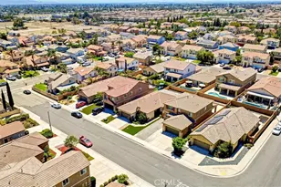 6990 Emerald, Fontana, CA 92336 - Photo 39