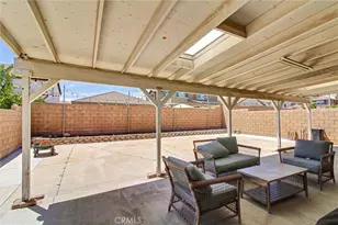 6990 Emerald, Fontana, CA 92336 - Photo 33