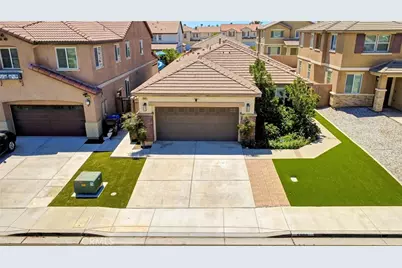 6990 Emerald, Fontana, CA 92336 - Photo 35
