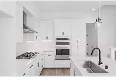 105 Moody, Irvine, CA 92618 - Photo 13
