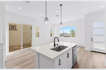 105 Moody, Irvine, CA 92618 - Photo 11