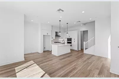 105 Moody, Irvine, CA 92618 - Photo 5