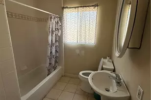 2125 W 11th, Santa Ana, CA 92703 - Photo 19