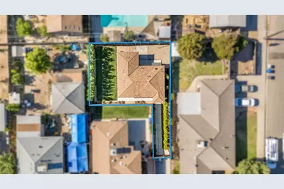 914 W Cambridge Avenue, Fresno, CA 93705 - Photo 3