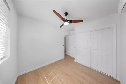 914 W Cambridge Avenue, Fresno, CA 93705 - Photo 31