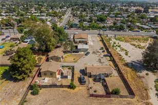 233 9th, San Bernardino, CA 92410 - Photo 17