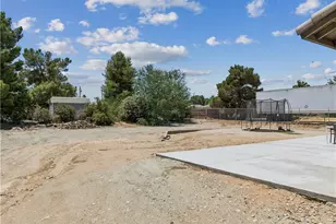 18103 Manzanita, Hesperia, CA 92345 - Photo 31