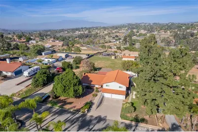 15750 Pounders, Riverside, CA 92504 - Photo 3