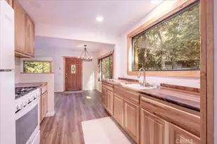 380 Dolly Varden, Lake Arrowhead, CA 92352 - Photo 17