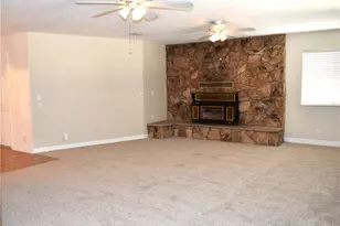 16820 Elm St, Hesperia, CA 92345 - Photo 5