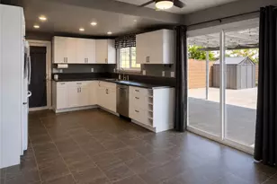 806 San Jacinto, Corona, CA 92879 - Photo 5