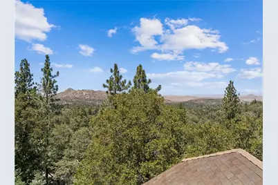 1255 Aleutian, Lake Arrowhead, CA 92352 - Photo 21