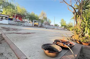 21751 Rogers, Perris, CA 92570 - Photo 5