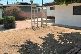 26722 Cypress, Highland, CA 92346 - Photo 35