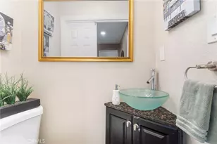 11907 Orchard Ave, Los Angeles, CA 90044 - Photo 13