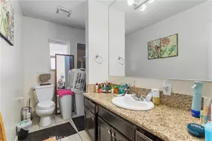 11907 Orchard Ave, Los Angeles, CA 90044 - Photo 25