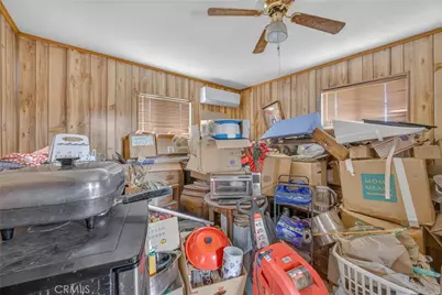 32787 Jagadon, Lucerne Valley, CA 92356 - Photo 17