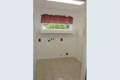 1354 Hallwood Court, Upland, CA 91786 - Photo 19