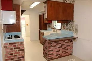 1354 Hallwood Ct, Upland, CA 91786 - Photo 9