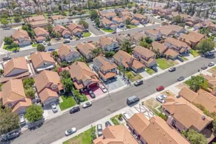 8027 Palermo, Fontana, CA 92336 - Photo 25